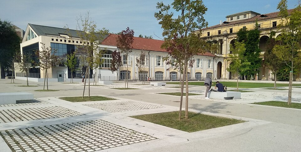 Khuôn viên University of Eastern Piedmont | Università degli Studi del Piemonte Orientale "Amedeo Avogadro" (UPO)