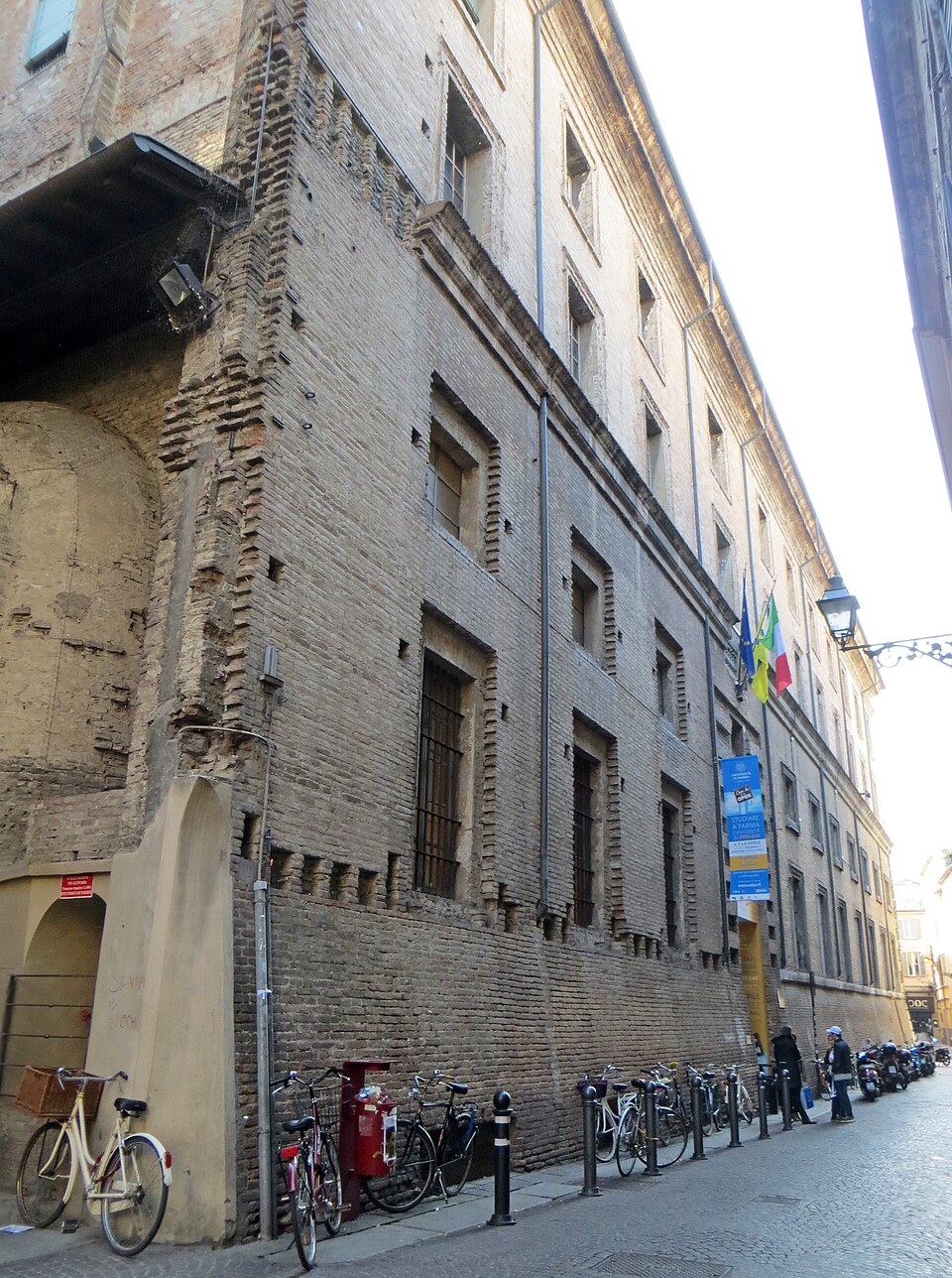Khuôn viên University of Parma | Università degli Studi di Parma (UniPr)