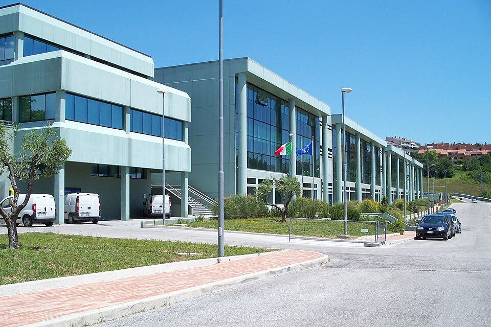 Khuôn viên University of Teramo | Università degli Studi di Teramo (UniTe)